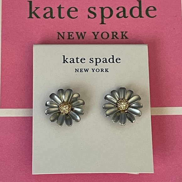 NWT kate spade Into The Bloom Studs - Picture 1 of 3